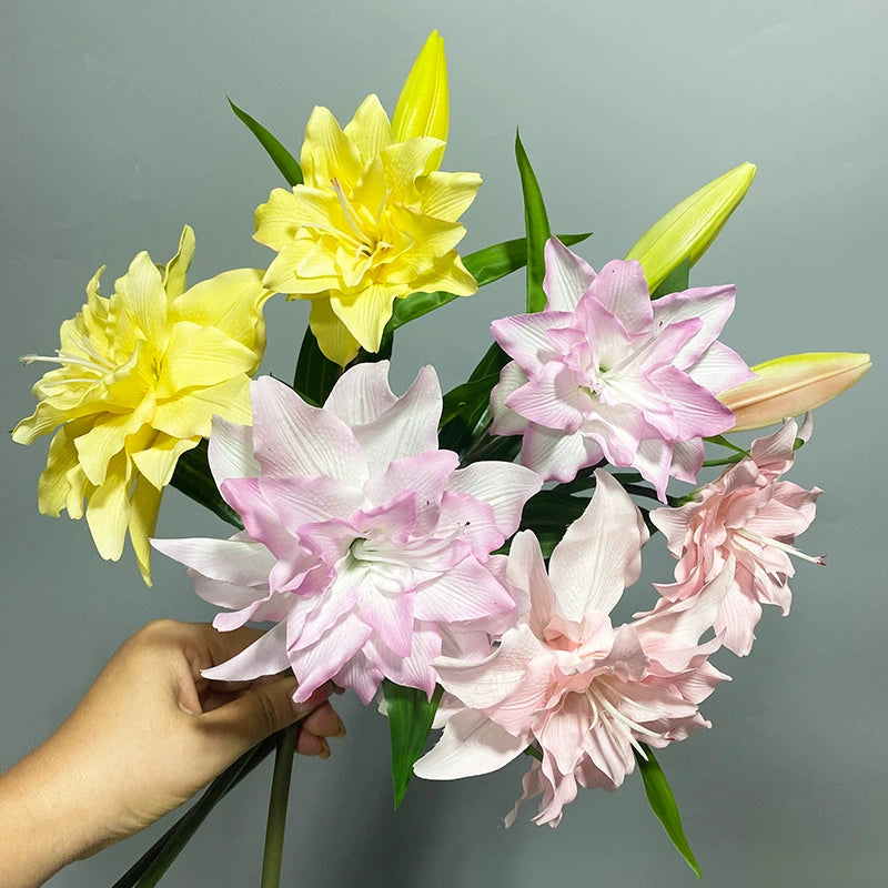 80cm PU Real-Touch Lilienstrauß, 2 Blüten + 1 Knospe, 15cm Durchmesser, für Hochzeiten, Innenraumdekoration, Blumengeschäfte