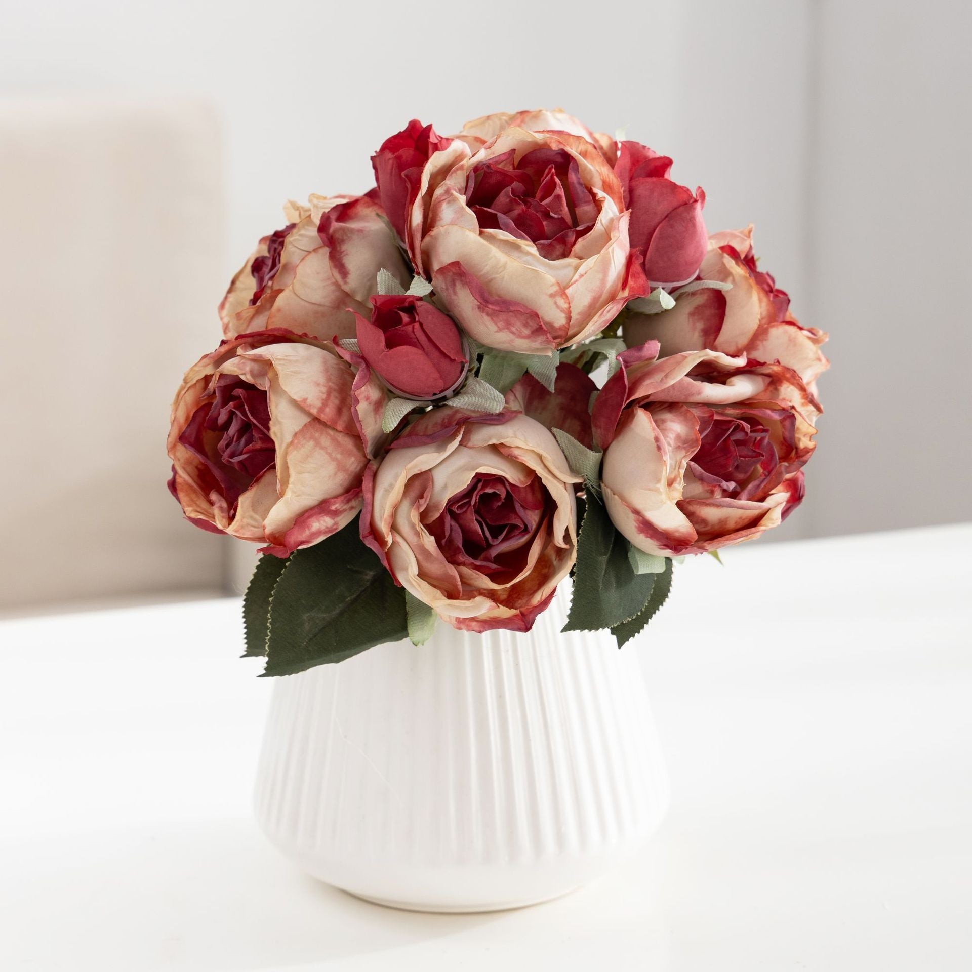 10er Set künstliche Rosen aus Seide, 27 cm Handstrauß, Hochzeit Dekoration, Wohnzimmer, Grabschmuck, realistische Optik