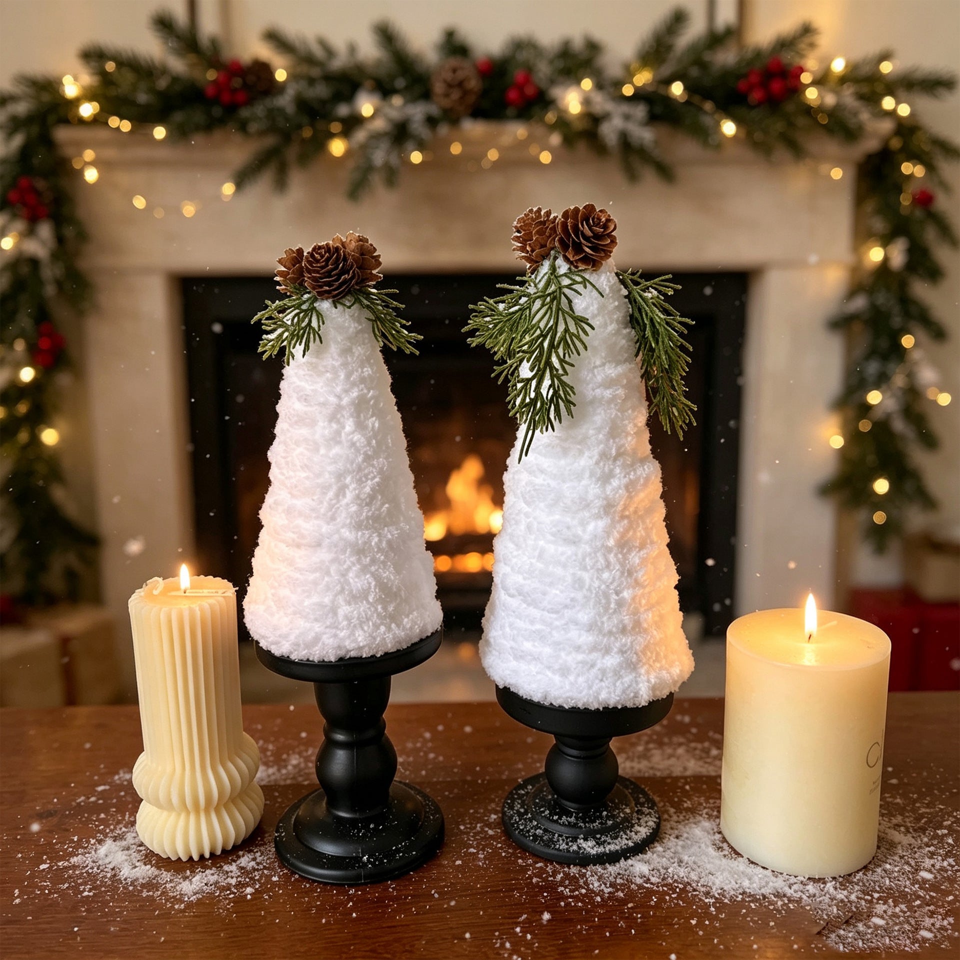 Weihnachts-Deko Set: 2x Tannenzapfen mit Kunstschnee, 9x21 cm & 8,5x17,5 cm, realistische Optik für Tisch, Kamin, Hochzeit, Grabgestaltung, ganzjährige Deko