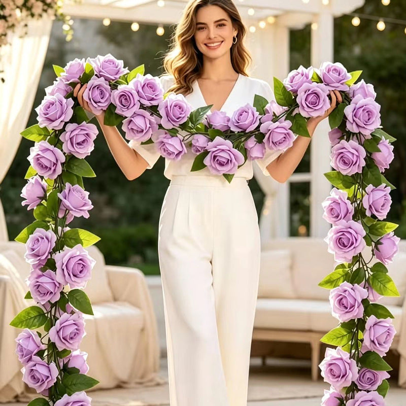 Künstliche Seidenrose Rankpflanze 240 cm, 9 Blüten, boho-modern für Hochzeit, Dekoration, Innen- & Außenbereich