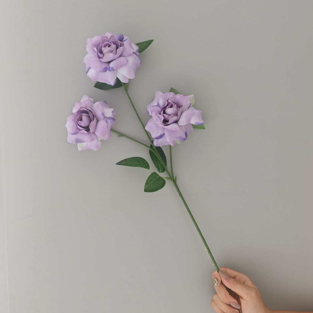 Künstliche Rosenbüschel mit 3 Blüten, 60 cm hoch, Seidenstoff, Hochzeit & Wohnraum-Deko, realistisch, allergenfrei