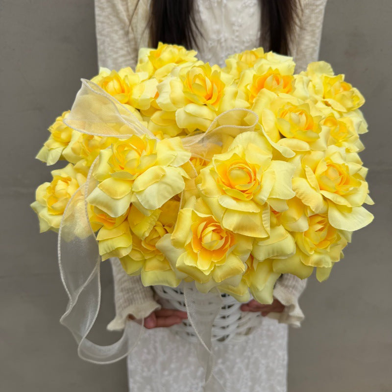Künstliche Rosenbüschel mit 3 Blüten, 60 cm hoch, Seidenstoff, Hochzeit & Wohnraum-Deko, realistisch, allergenfrei