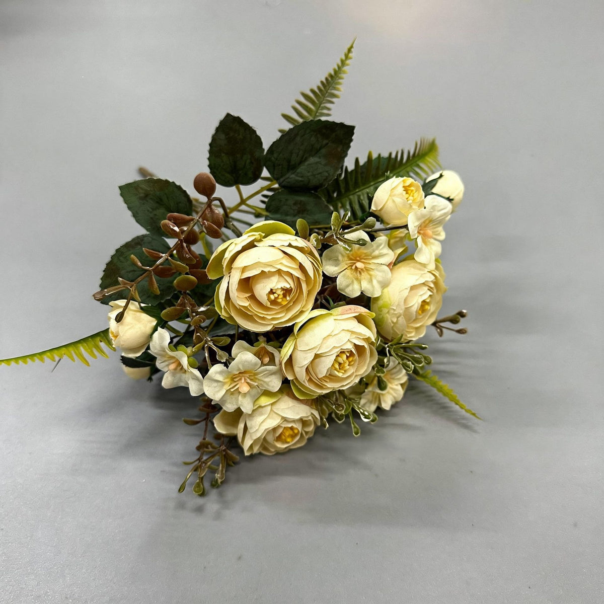 Künstliche Camellia-Blütenstrauß, 31 cm, Seidenstoff, 16 Blüten, Hochzeit Dekoration, Innenraumgestaltung, Grabschmuck