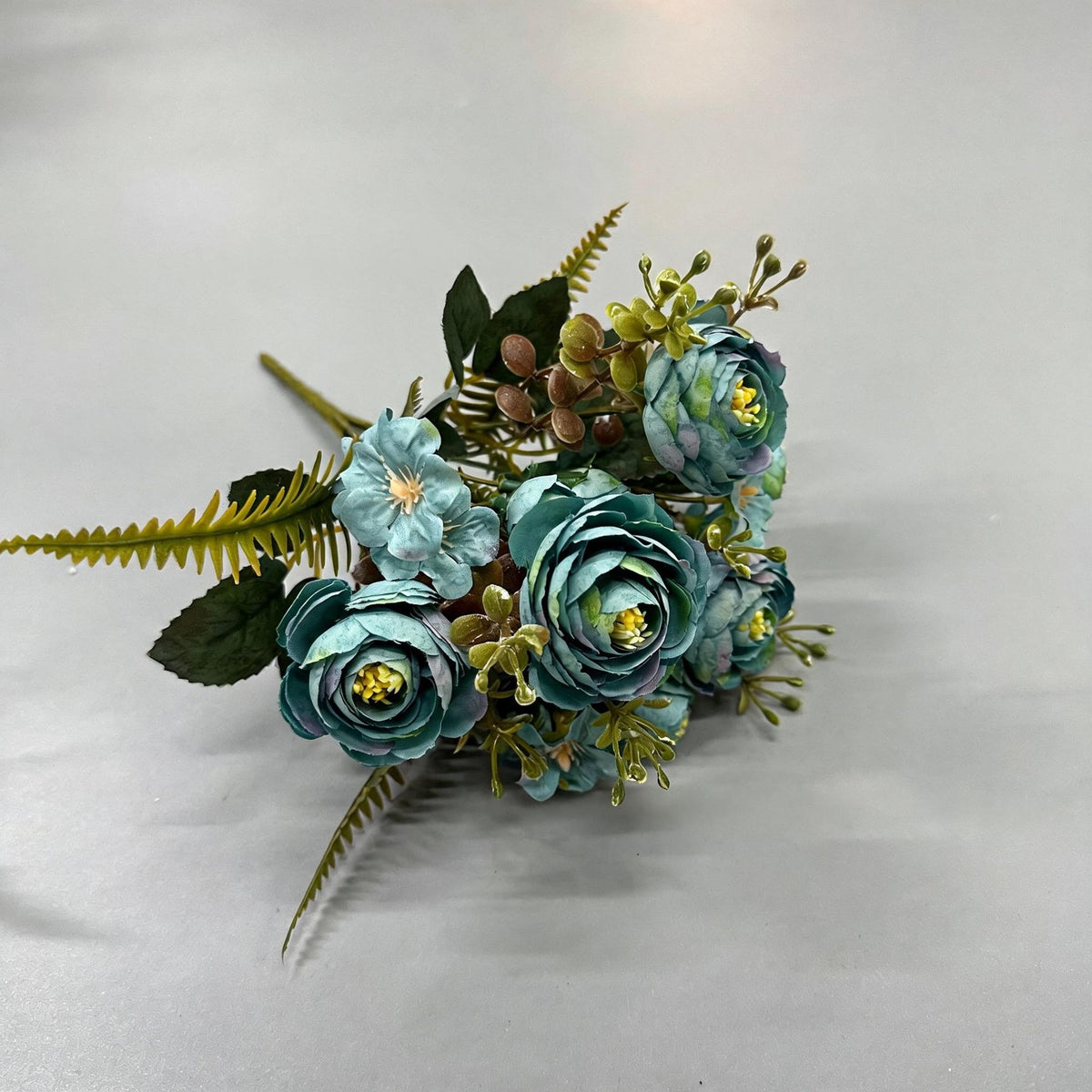 Künstliche Camellia-Blütenstrauß, 31 cm, Seidenstoff, 16 Blüten, Hochzeit Dekoration, Innenraumgestaltung, Grabschmuck