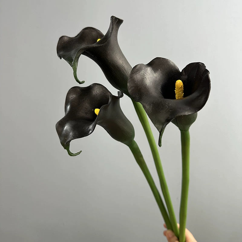 Künstliche Calla-Lilie aus PU, 68 cm, einzelner Stiel, realistisch, für Hochzeiten, Geschäftsräume und Wohnaccessoires, 4 Farben