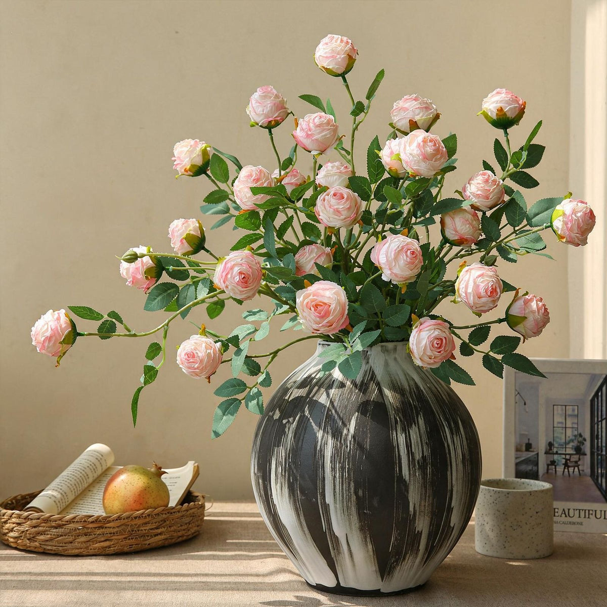 Künstliche Rose, 3 Blüten pro Stiel, 57 cm, Seidenblume, moderne Deko für Wohnzimmer, Tisch, Hochzeit, Innenbereich, 6 Farben