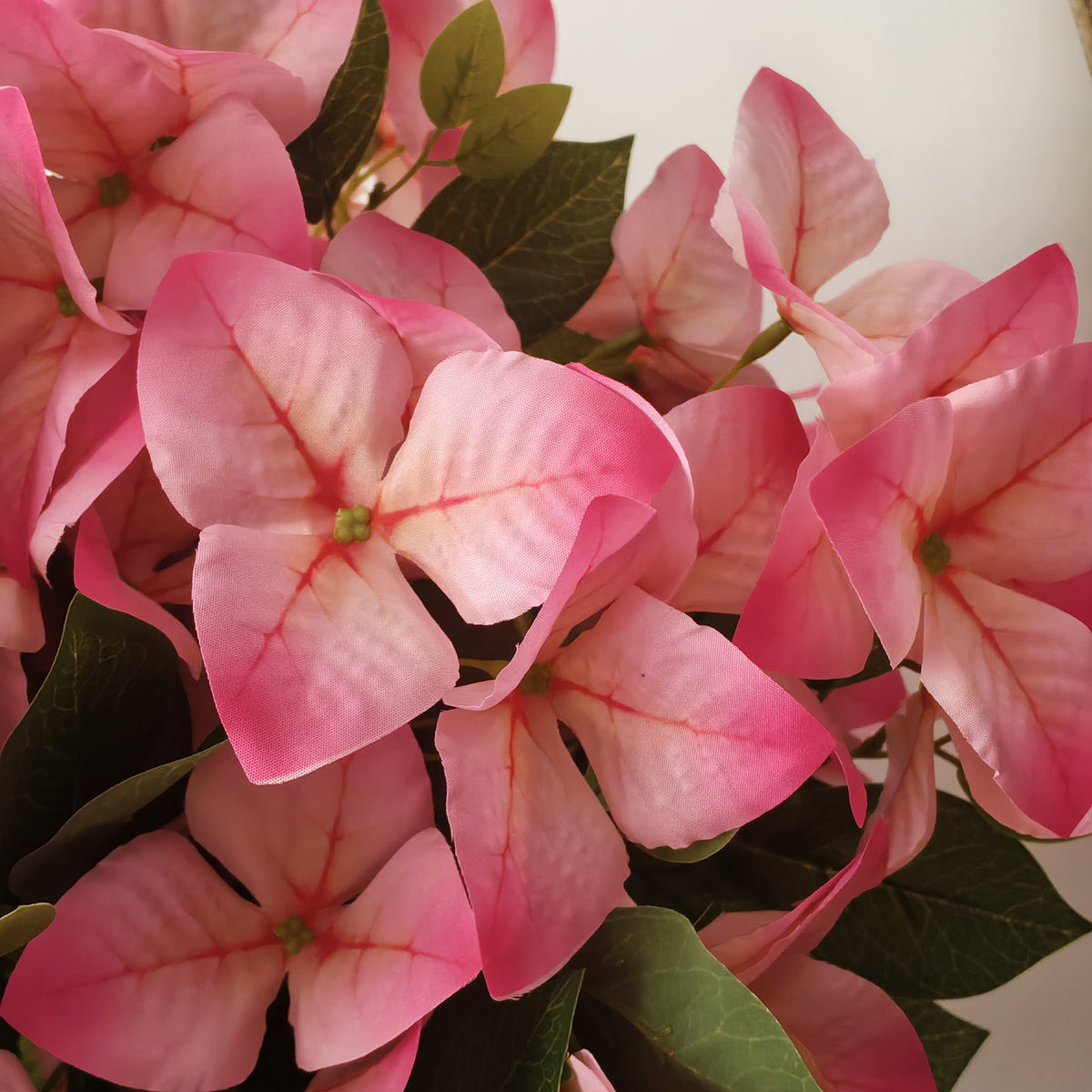 50 cm künstlicher gradientfarbener rosa Bougainvillea-Strauß | Frühling 2027 Neue Kollektion, realistische Kunstblume für Frühlings-Dekoration zu Hause und Hochzeiten