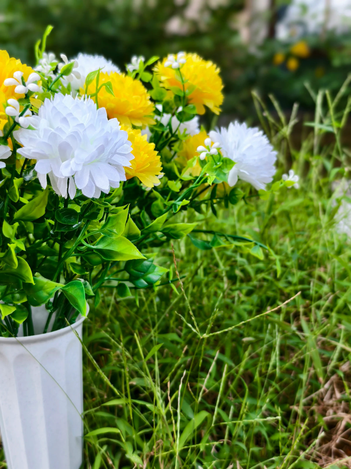 Schleierkraut-Pusteblume Grabblumen, 4er-Pack Kunstblumen-Büschel mit je 21 Blütenköpfen, Kunstseide, für Grabschmuck und Trauerfloristik