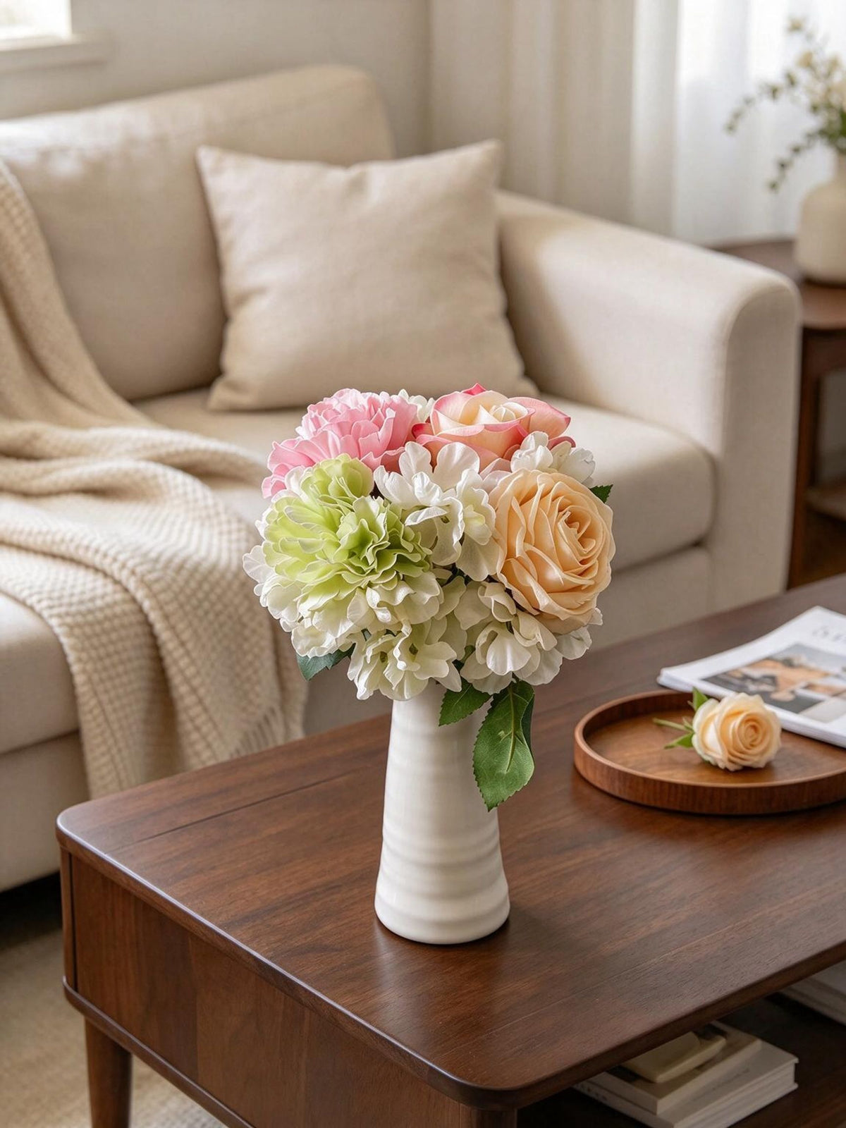 Künstlicher Blumenstrauß mit Rosen, Nelken und Hortensie, 5 Blüten, Kunstseide-Stoff, Vintage, Hochzeit, Hotel, Schaufenster