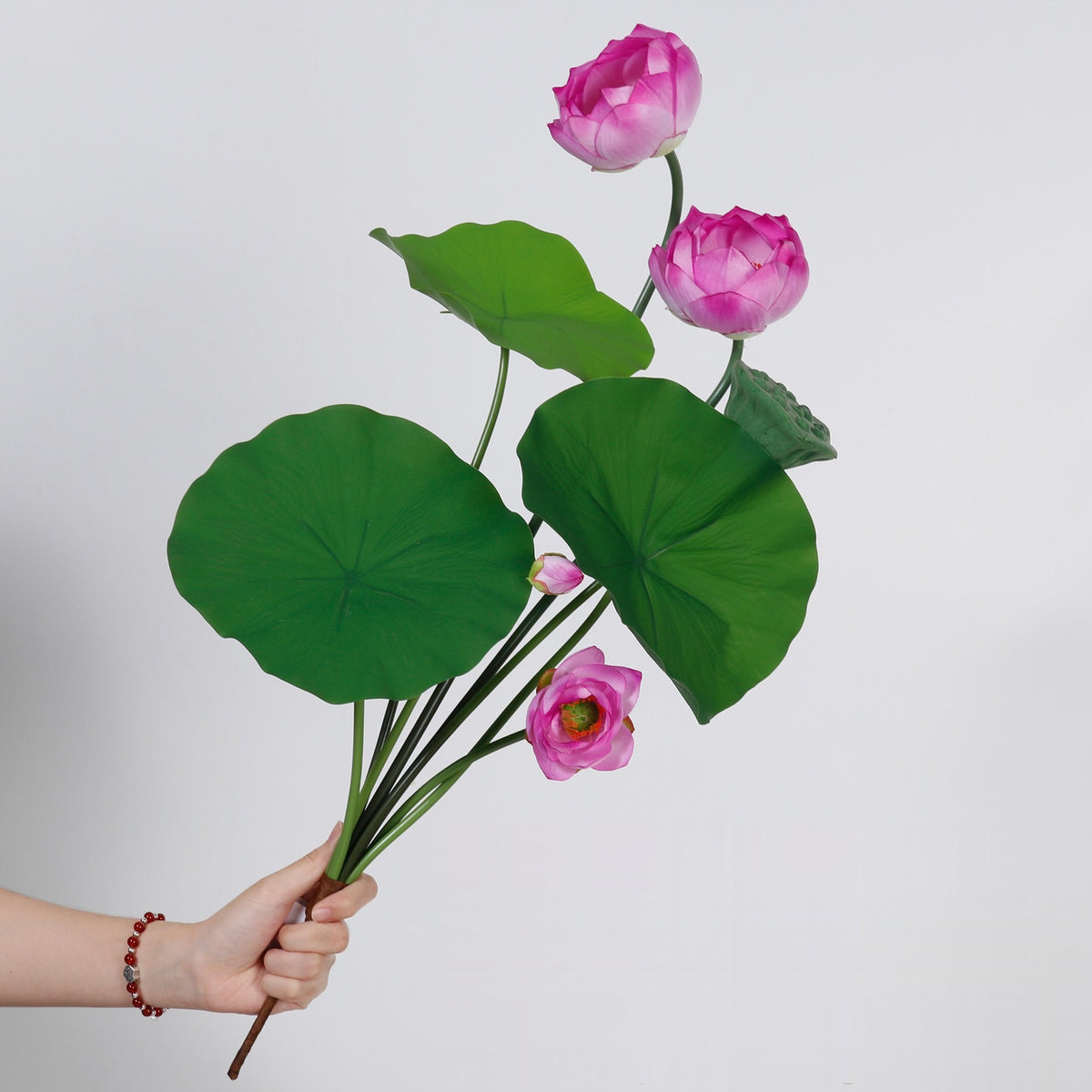 Künstliche Lotusblume mit Blättern und Samenkapsel, Bund mit 3 Blüten, PU, für Hochzeit, Hotel und Schaufenster