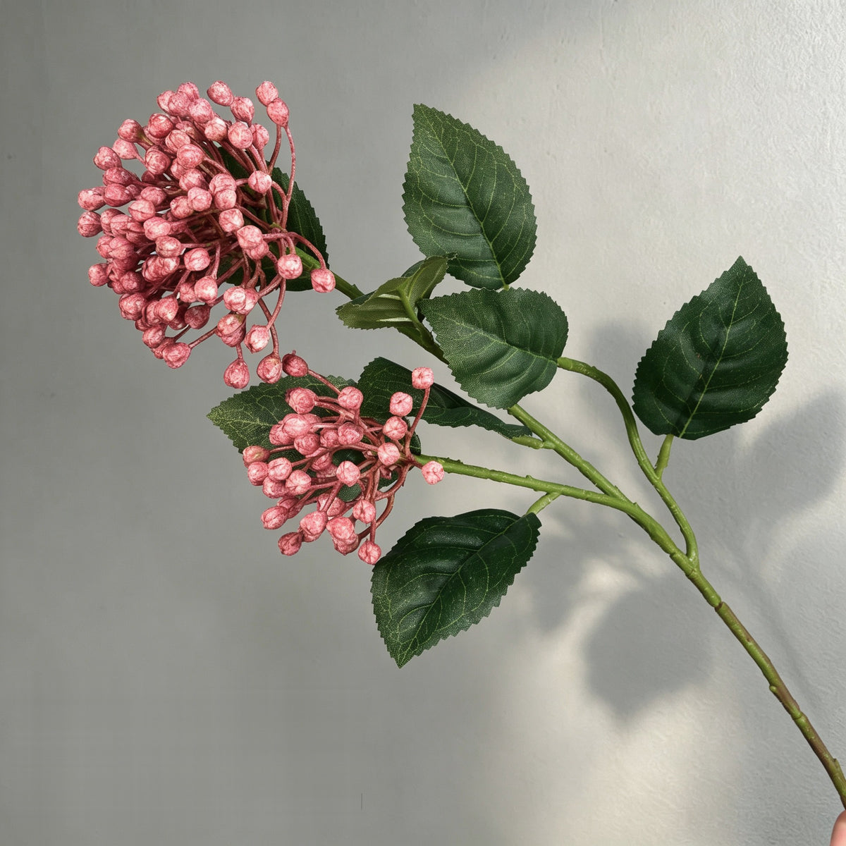 Künstlicher Wildfrucht-Zweig, Kunstblumen-Busch mit 2 Fruchtköpfen, Kunststoff, 54,5 cm, für Deko & Hochzeit
