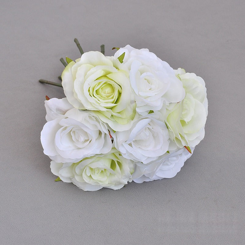 Rosenstrauß Kunstblumen, 7 Rosenblüten, Stoffblumen aus Polyester-Seidenstoff, Brautstrauß, Hochzeit & Deko