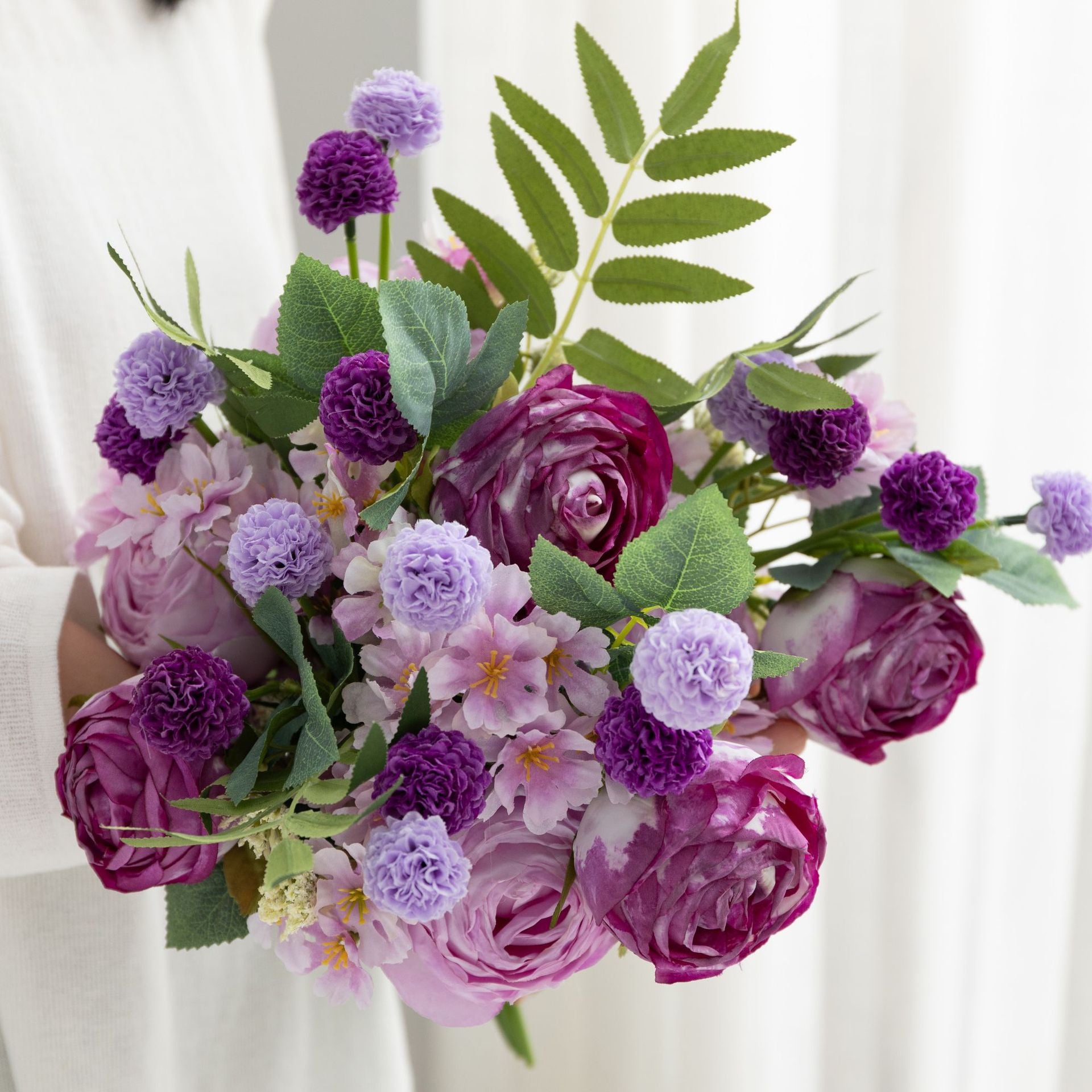 Großhandel: 40cm Kunst-Rosen-Bouquet mit simuliertem gebranntem Rand, – kunstblumenshop