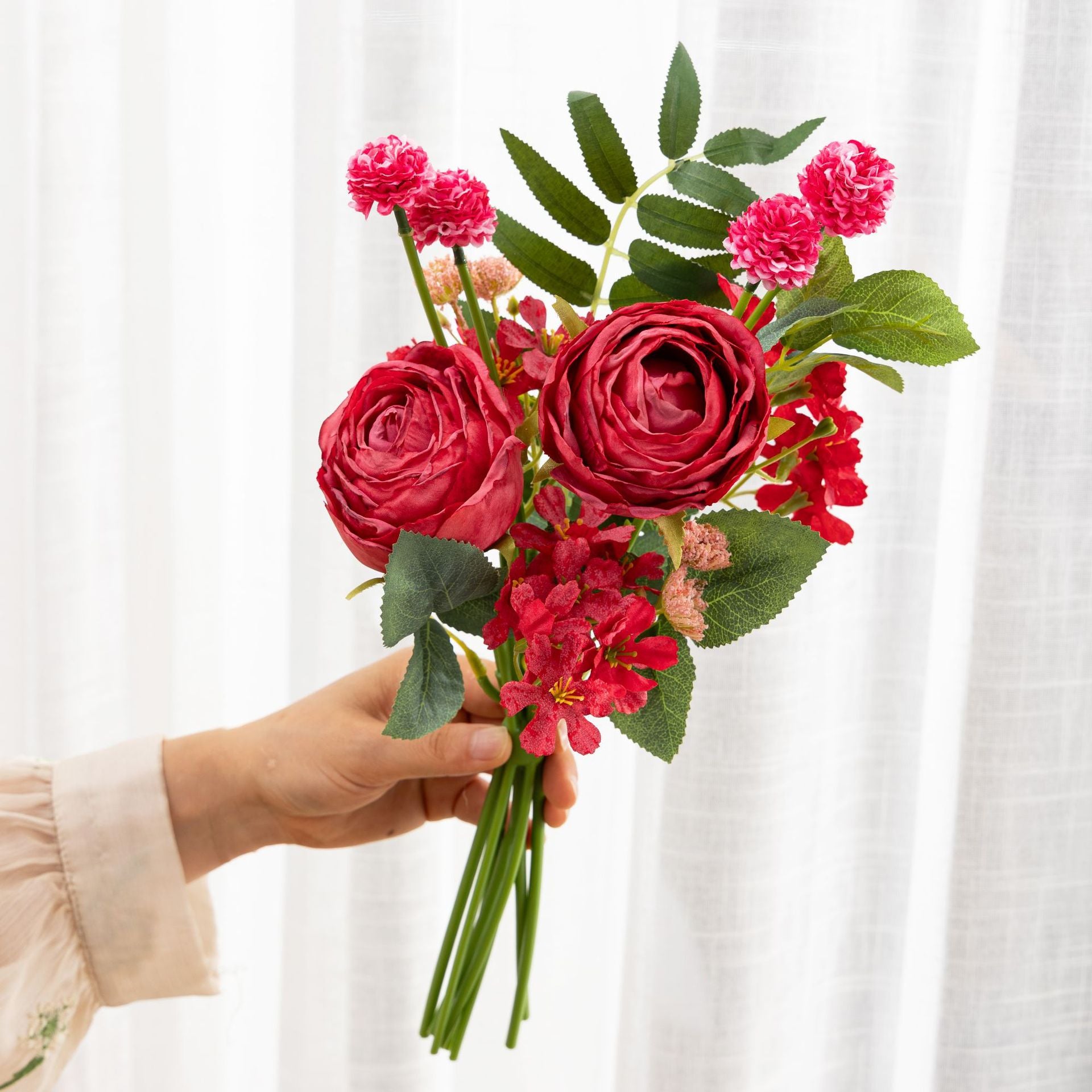 Großhandel: 40cm Kunst-Rosen-Bouquet mit simuliertem gebranntem Rand, Kunstblumen-Bouquet für Hochzeiten, DIY-Hochzeitsdekoration