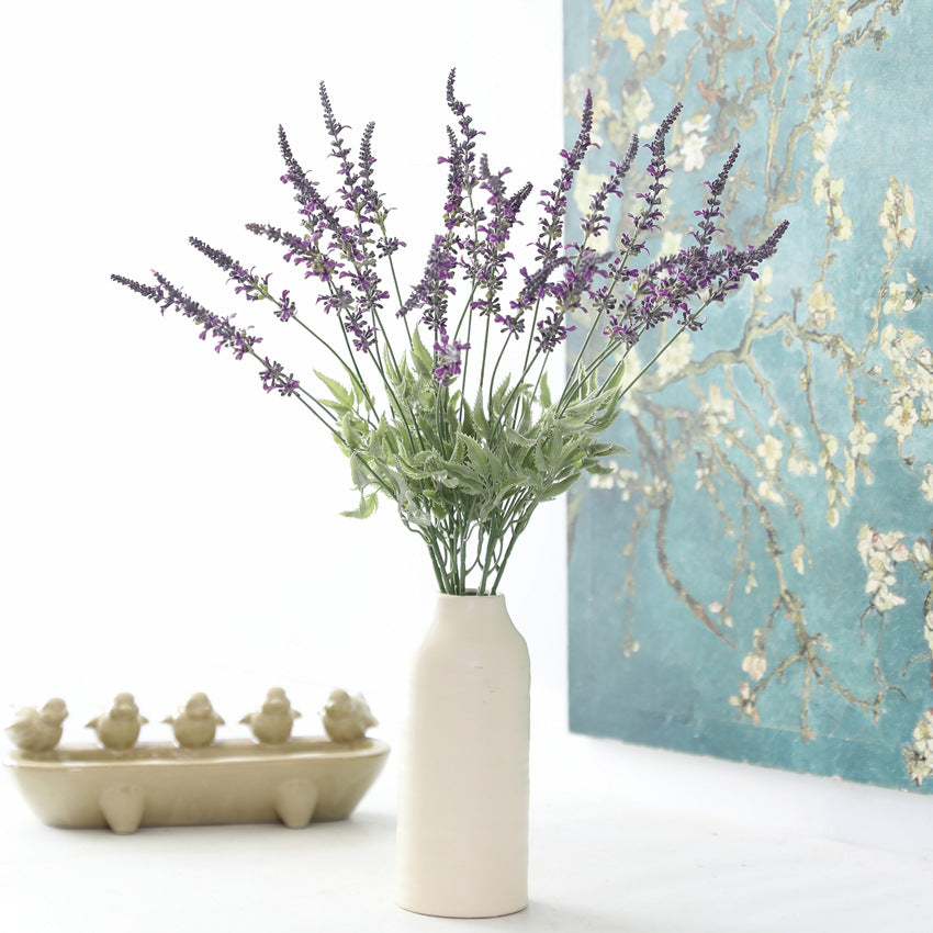 Großhandel: 55 cm künstliche Duft-Lavendel-Stängel Haptische Dekorationsblumen für zu Hause