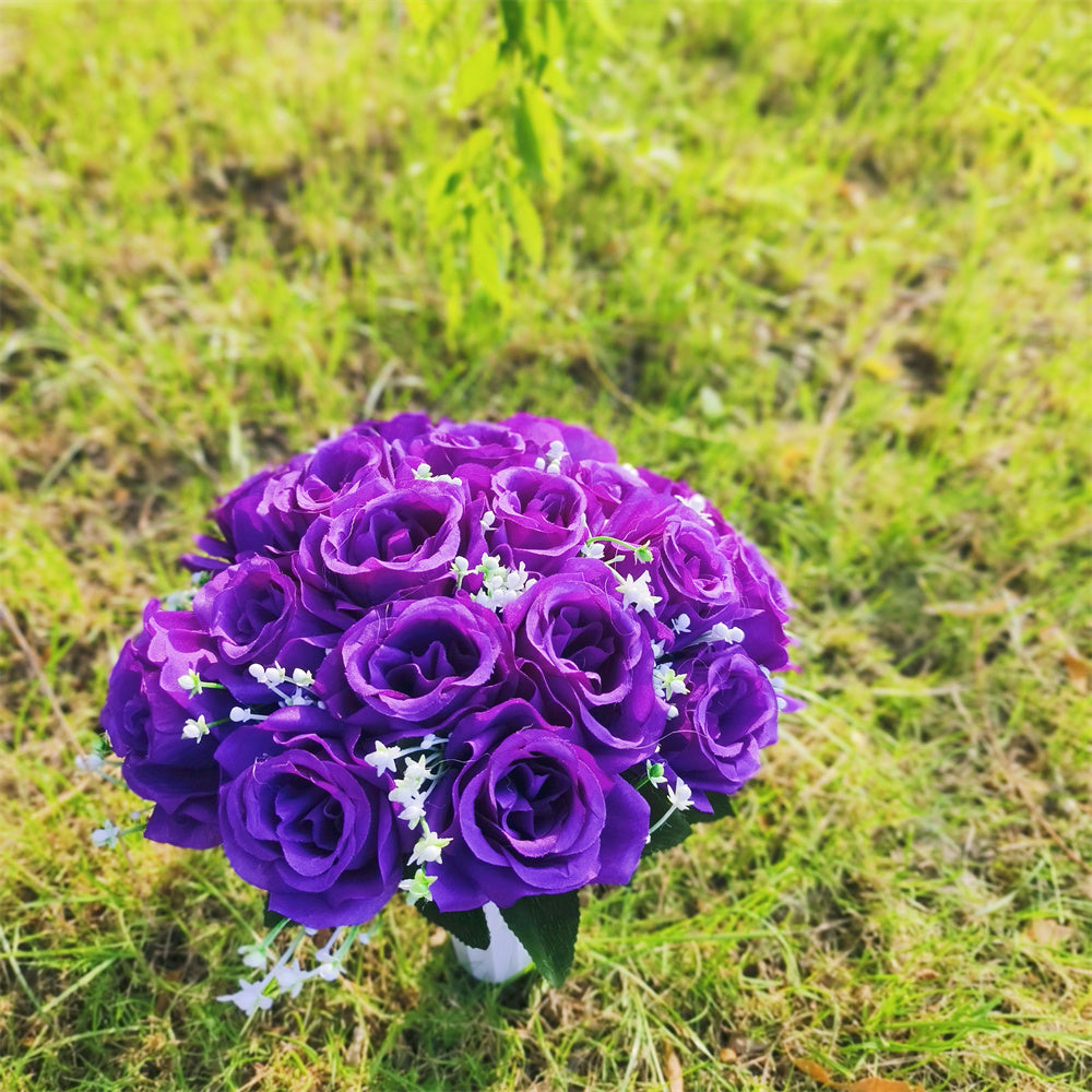 Grabschmuck Rosenstrauß mit Vase | ca. 38 cm | Wetterfeste Kunstblumen | Grabgesteck für Allerheiligen & Gedenken