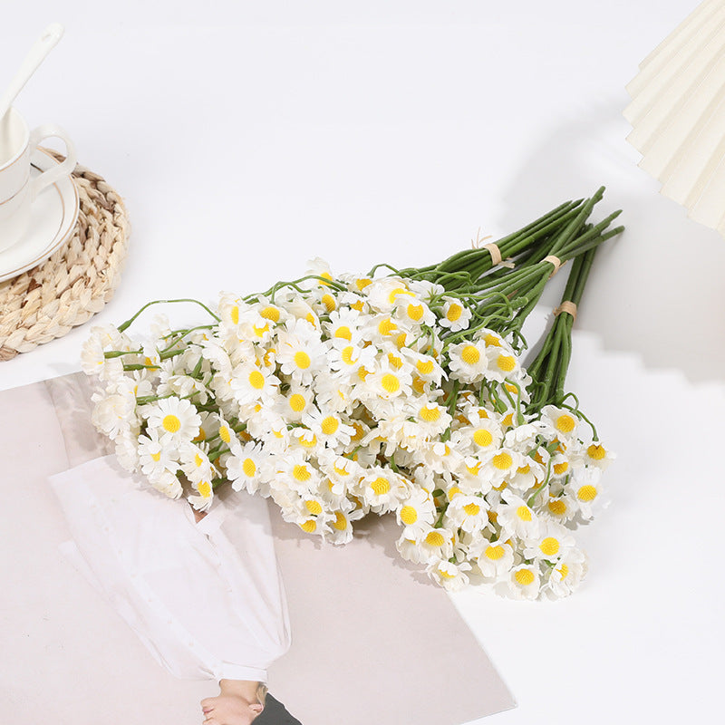 Großhandel 27cm 1 Bündel künstliche Gänseblümchen für DIY-Projekte Künstliche Marguerite Blumen