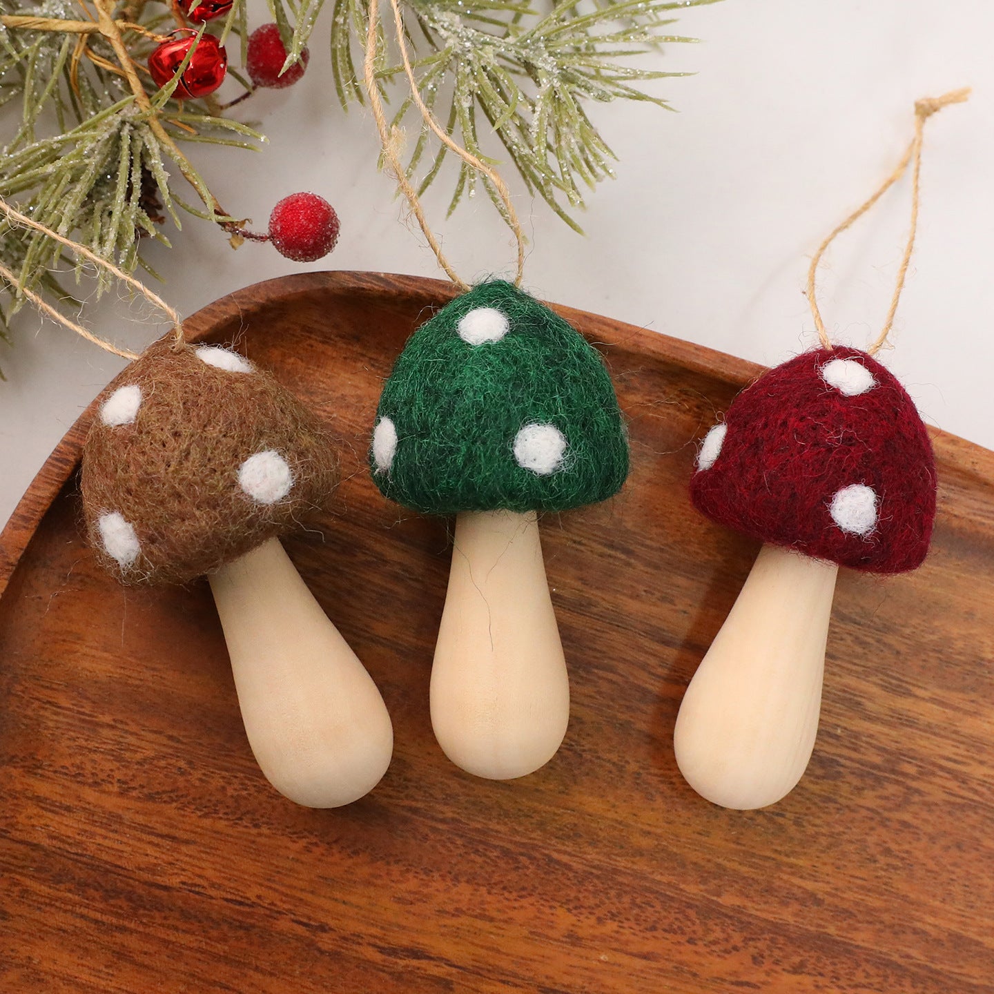 3 Stück Handgemachter Pilz-Weihnachtsbaumanhänger – von nepalesischen Kunsthandwerkern gefertigt