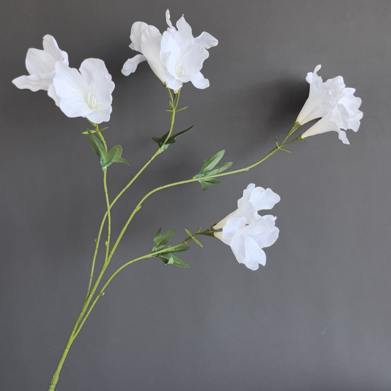 50 cm Künstliche Enzianblumen zur Halloween-Dekoration