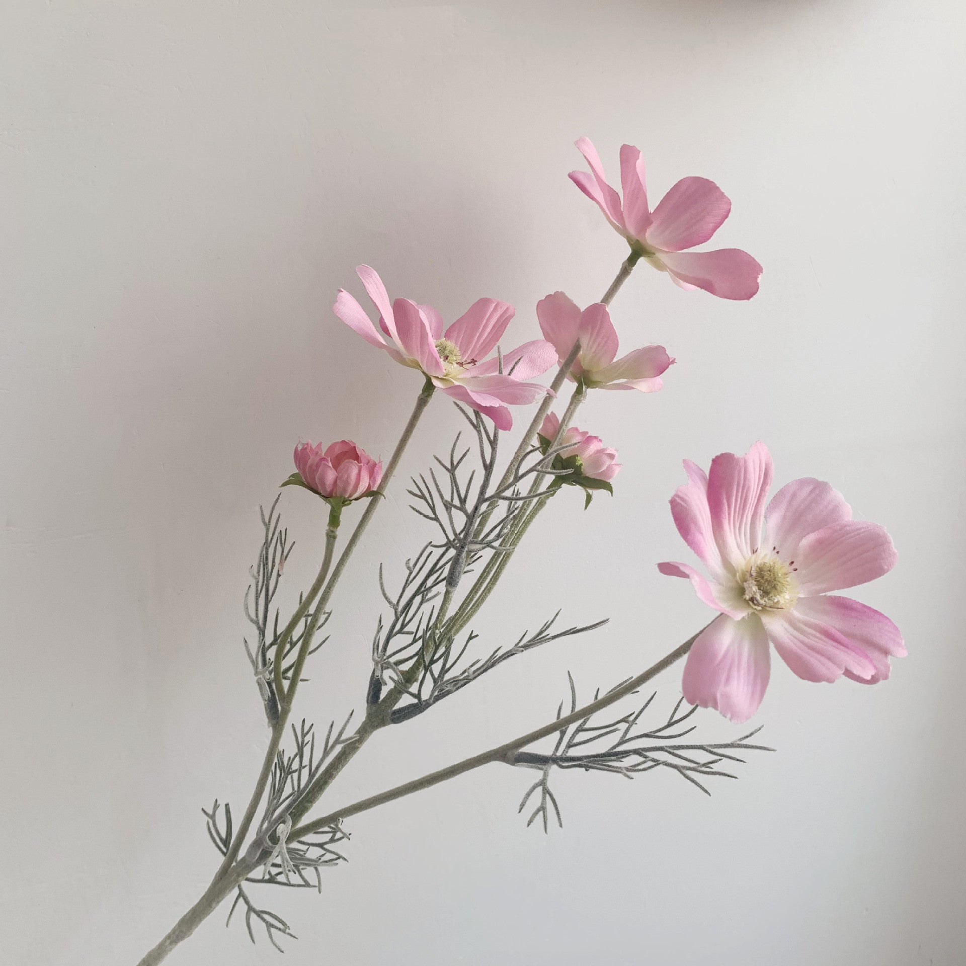 Künstliche Kunstblumen & Kosmos Pflanzen für Drinnen & Draußen – Stoffblumen Dekoration & Kunsthandwerk für Hochzeit, Bankett, Blumenparty, Zuhause, Hotel