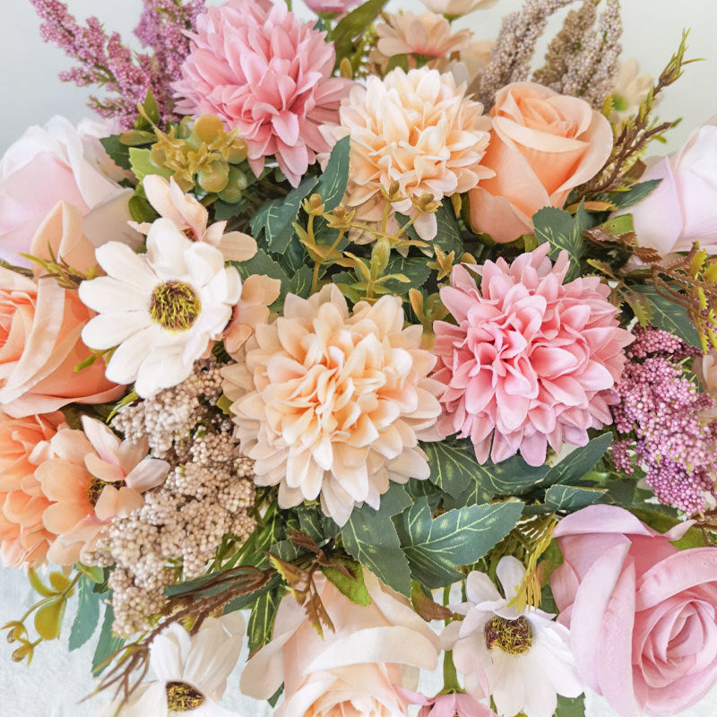 34 cm künstlicher Rosen- und Chrysanthemenstrauß – für Herbst- und Winter-Wohnraumdekoration