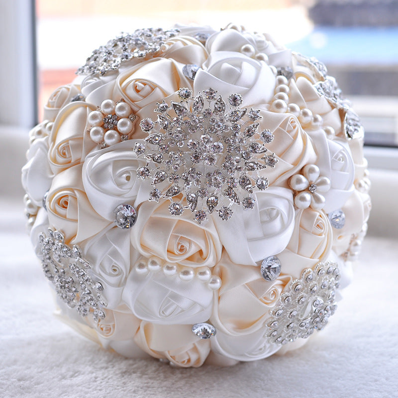 Künstlicher edler Satin-Rosen-Brautstrauß mit Perlen für Hochzeiten