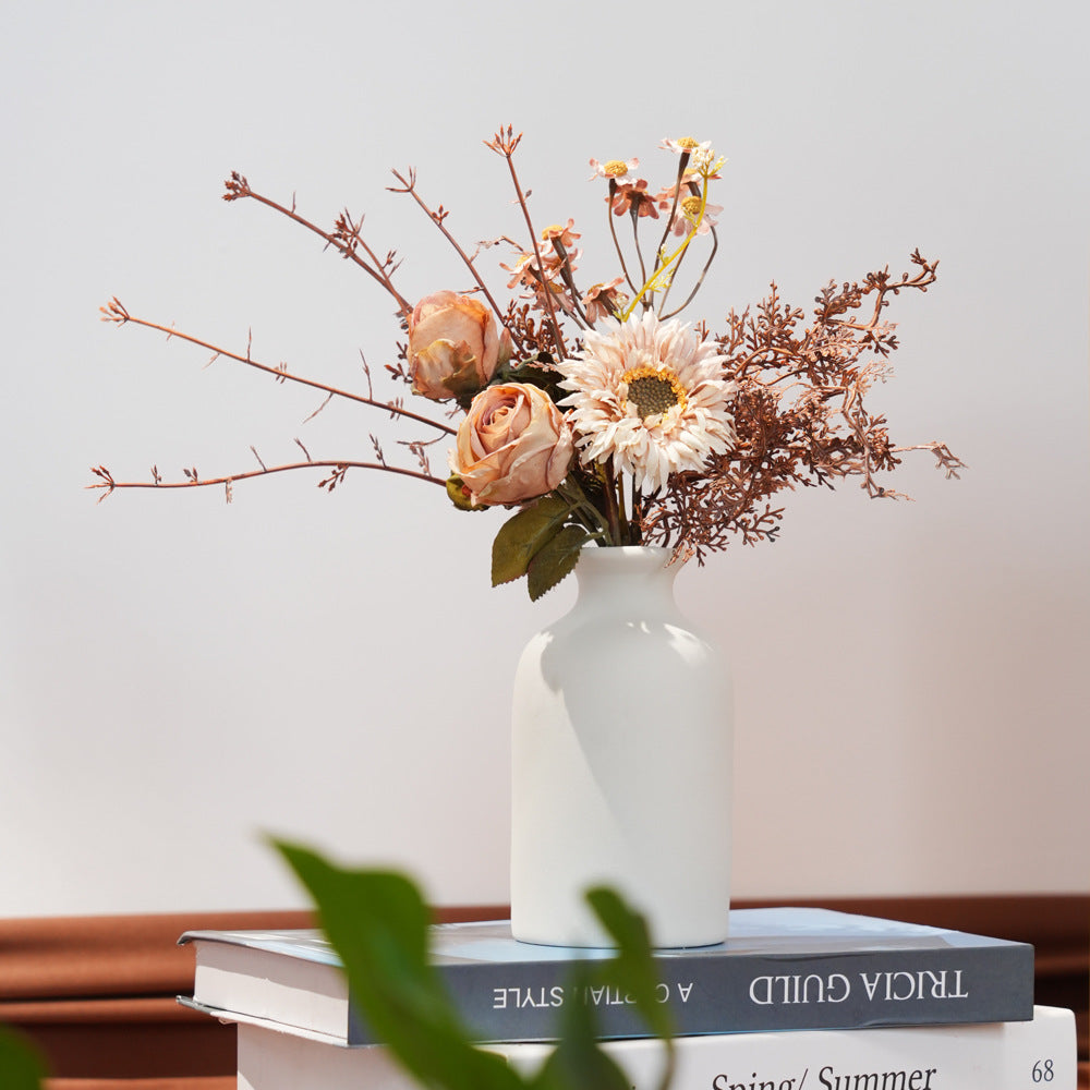 32 cm künstliches Blumenbouquet aus Rosen, Gänseblümchen und Hortensien, Vintage-Stil, für Zuhause, ohne Vase