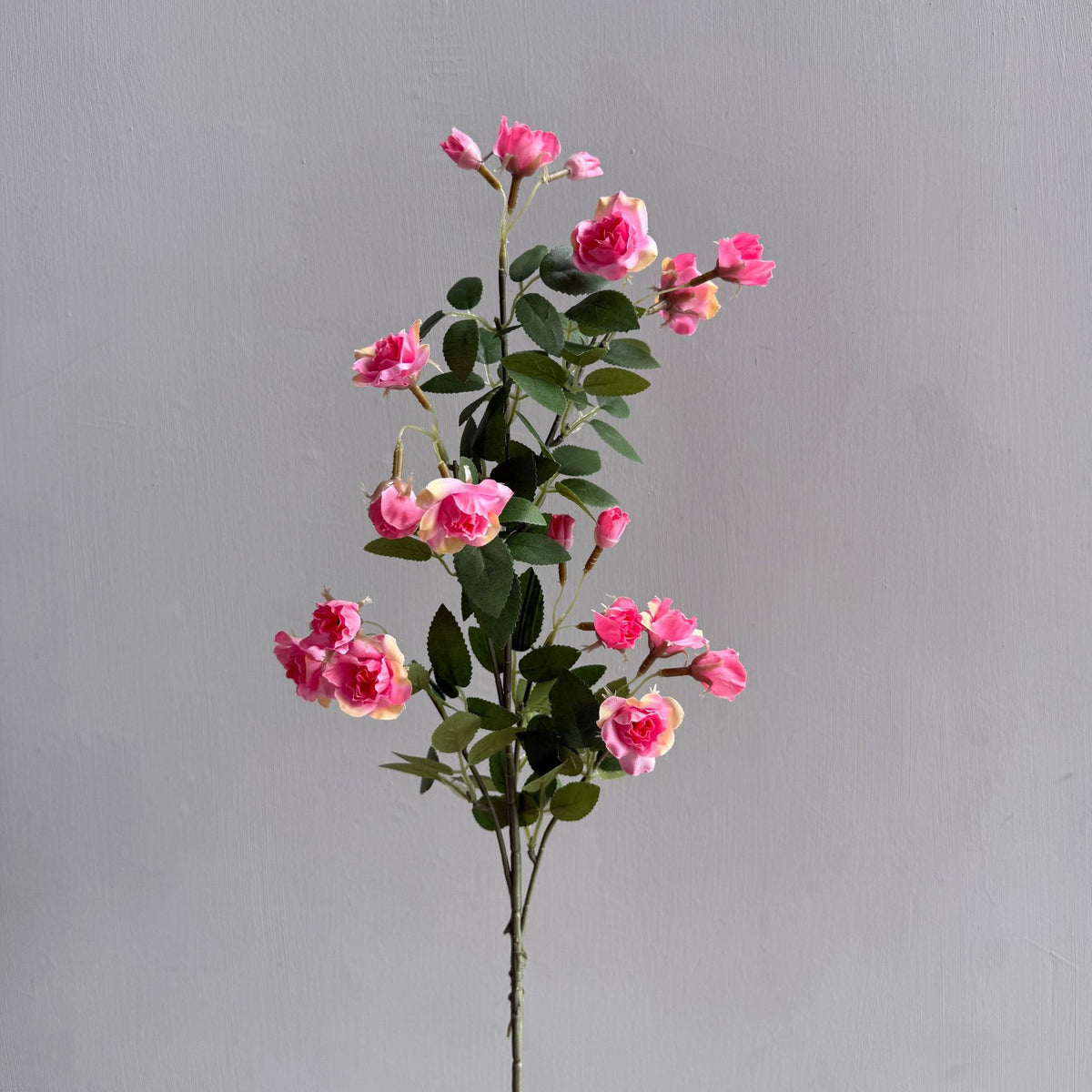Künstliche Mini-Rosen-Busch mit 18 Blüten, 64 cm, Seidenblumen für Innenraum-Deko, Hochzeit, Event