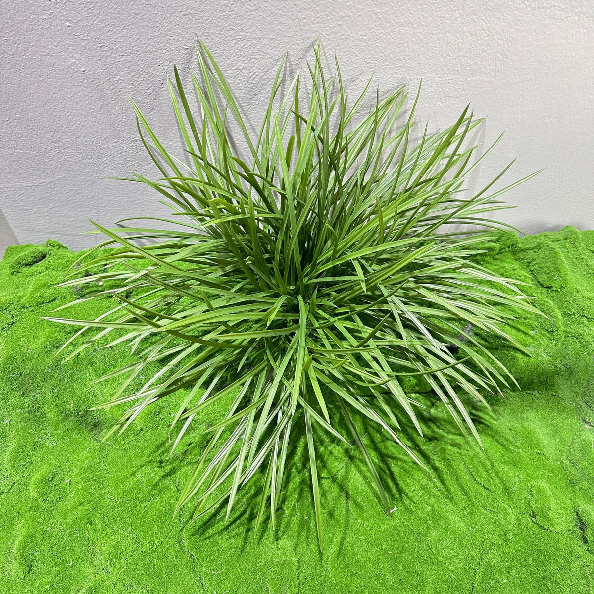 Künstliche Orchideenpflanze, 50 cm hoch, 112 Blätter, PE/PVC Material, für Innen- und Außenbereich, ohne Topf