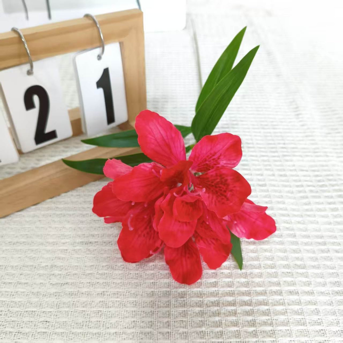 Kunstblume Rhododendron, 70 cm hoch, 3 Blüten, aus Seidenstoff, für Hochzeiten und Innendekoration