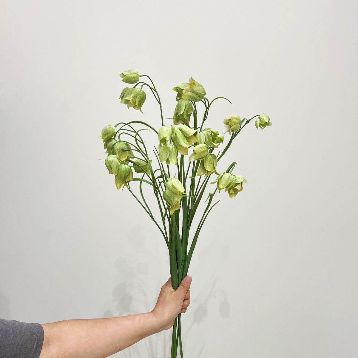 Künstliche Fritillaria-Imperialis-Blüte, 70 cm hoher Strauß mit 5 Blüten, hochwertige Kunststoff- und Seidenstoff-Blumen für Hochzeitsdekoration und Innenraum