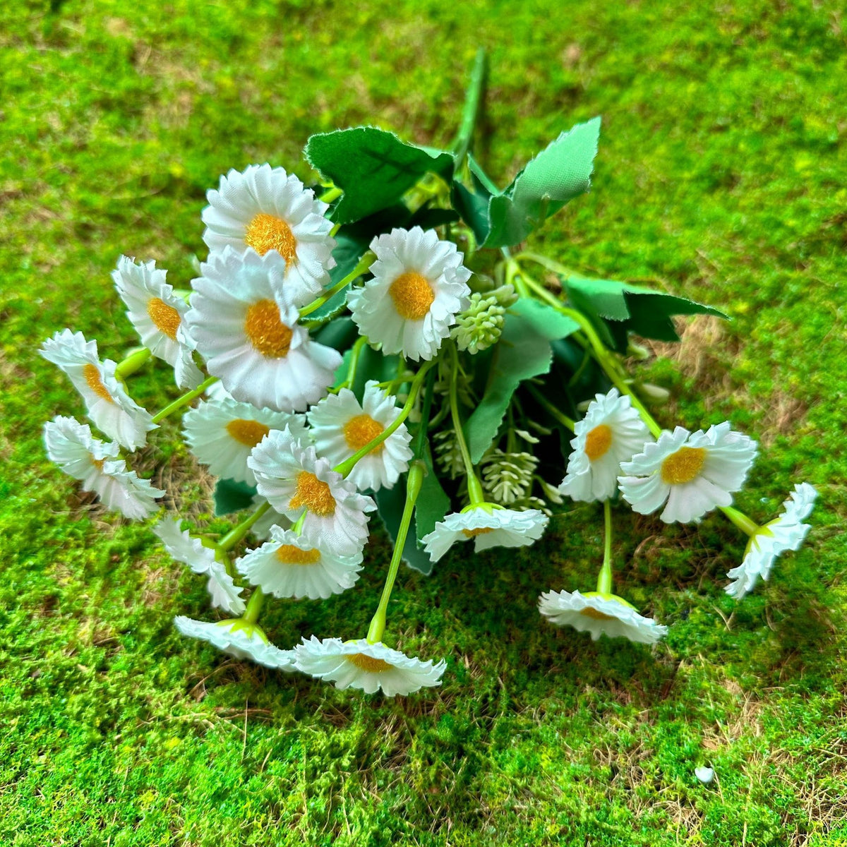 Künstliche Gänseblümchen-Pflanze, Kunstblumen-Busch mit mehreren Blütenköpfen, 35 cm, Mischmaterial, für Hochzeit und Gastronomie