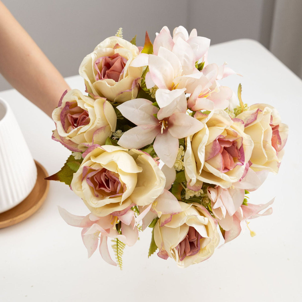 34 cm künstliche Rosenstrauß, realistisch, für Hochzeiten, Außendekoration, Wohnaccessoires