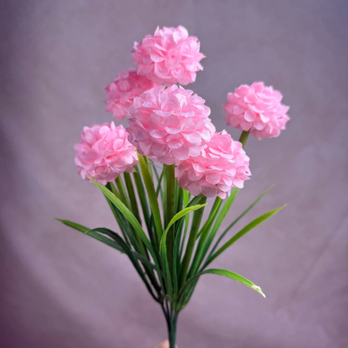 Künstliche Chrysanthemen Busch, 6 Blüten, 45 cm Höhe, PU Material, für Hochzeiten, Haushalt, Büros und Gewerberäume, moderne Deko