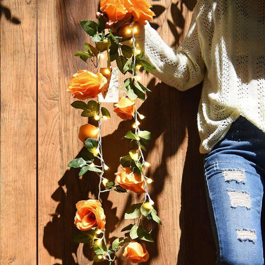 Rosengirlande Orange, 2 Stück, Kunstblumen-Ranke aus Stoff, 200 cm lang, mit Lichterkette, Halloween & Herbstdeko