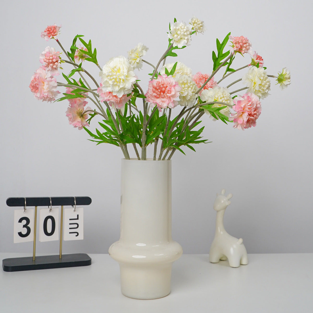 Kunstblumen Skabiose, Nelke & Margerite, Blumenbusch mit 3 Blütenköpfen, 57 cm, Polyester-Mischmaterial, für Hochzeit & Gewerbe