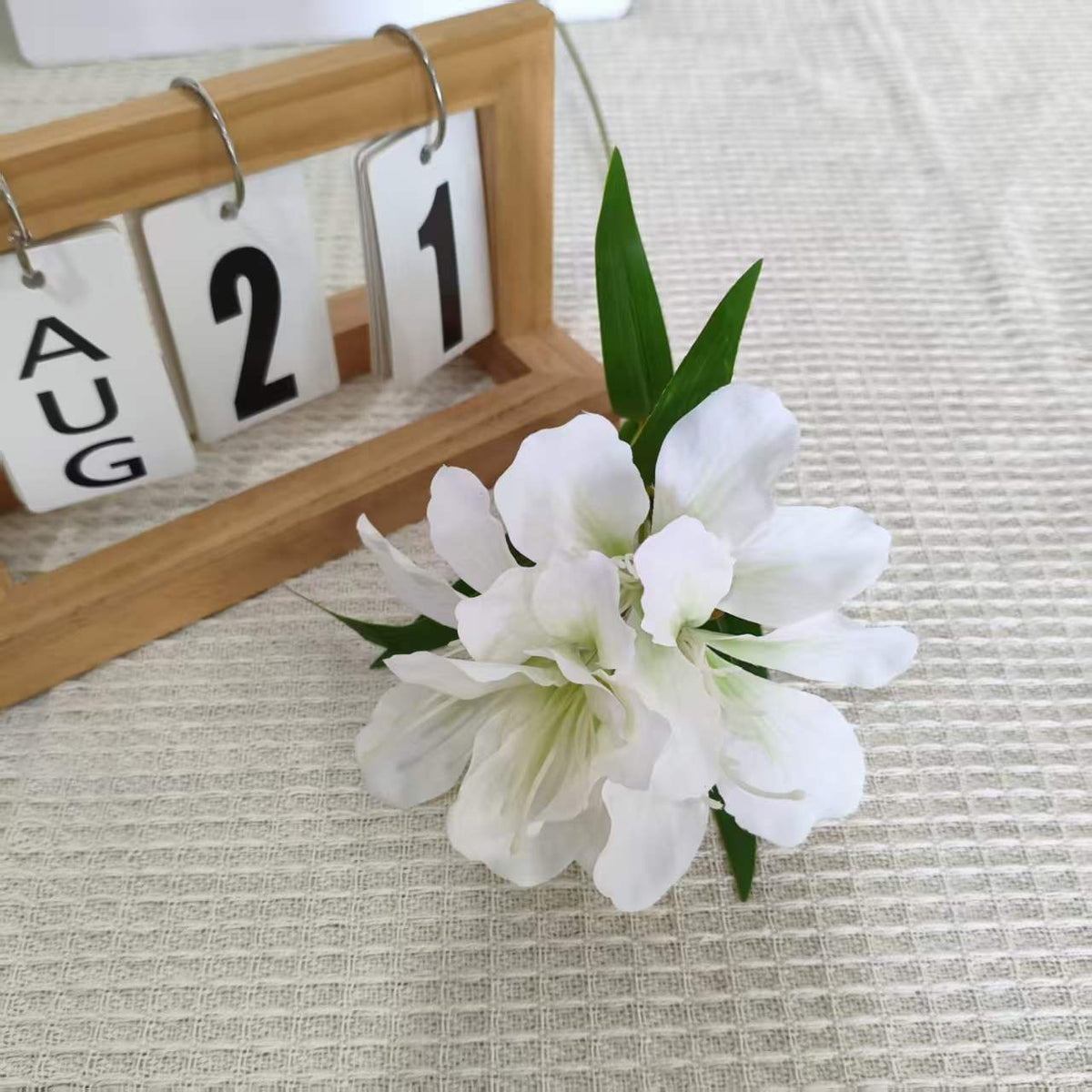 Kunstblume Rhododendron, 70 cm hoch, 3 Blüten, aus Seidenstoff, für Hochzeiten und Innendekoration