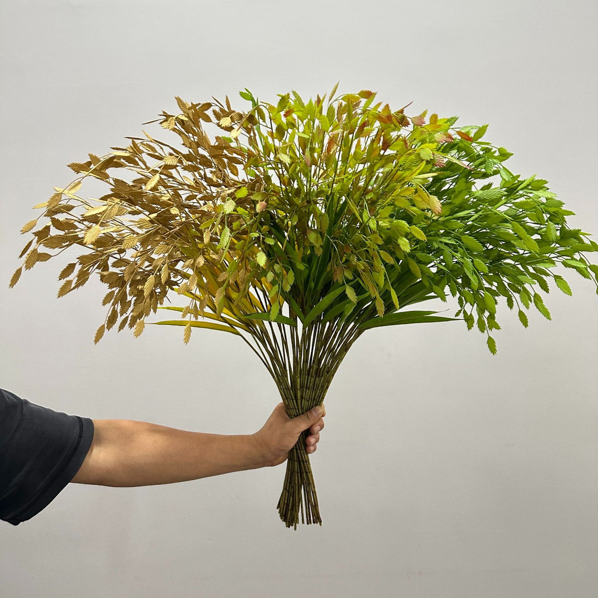 Künstliches Pampasgras, Bund mit mehreren Zweigen, Kunststoff (PE/PVC), 72 cm, für Hochzeit, Hotel und Schaufenster