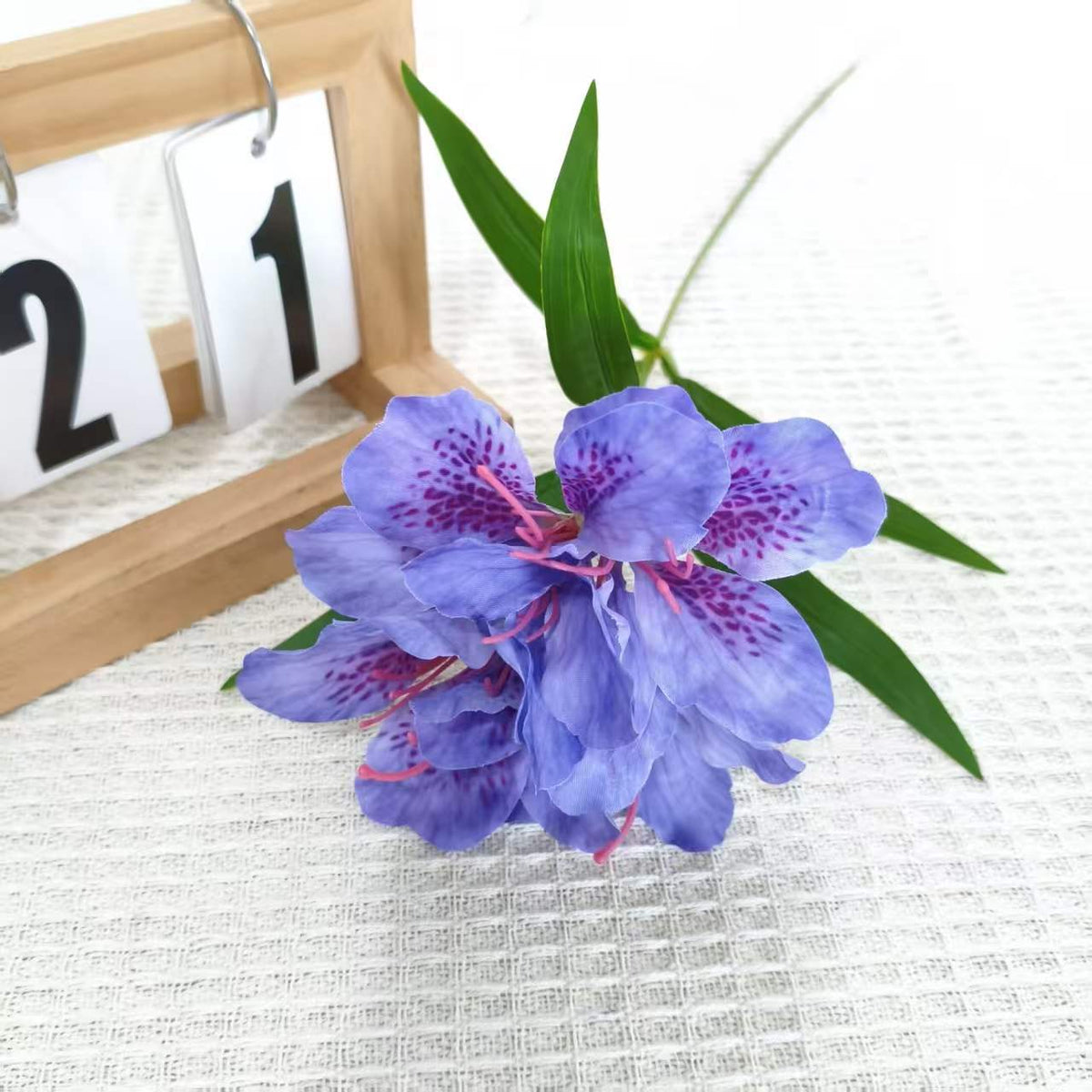 Kunstblume Rhododendron, 70 cm hoch, 3 Blüten, aus Seidenstoff, für Hochzeiten und Innendekoration