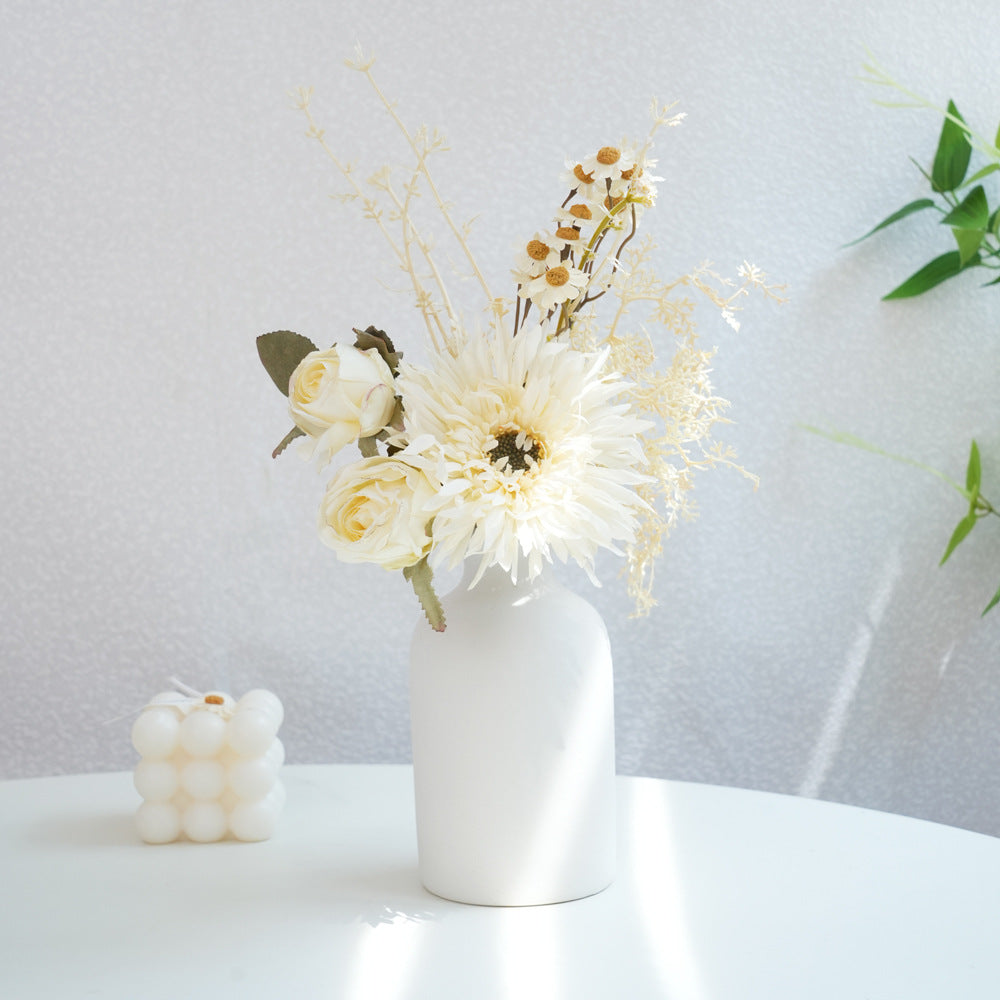Künstlicher Pfingstrosen-Strauß, 3 Blüten, 32 cm hoch, Seidenblumen für Innenraum-Deko, Hochzeit, Event