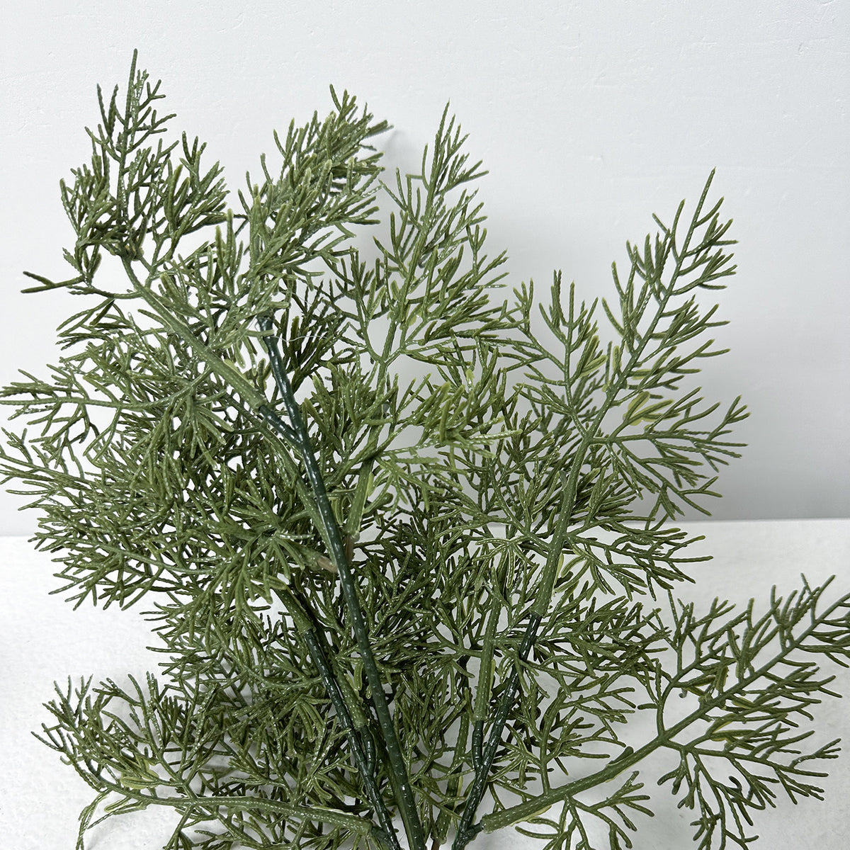 Künstlicher Wacholder-Zweig (Zypresse), einzelner Zweig, Kunststoff, biegbar, für Weihnachtsdeko, Floristik und Schaufenster