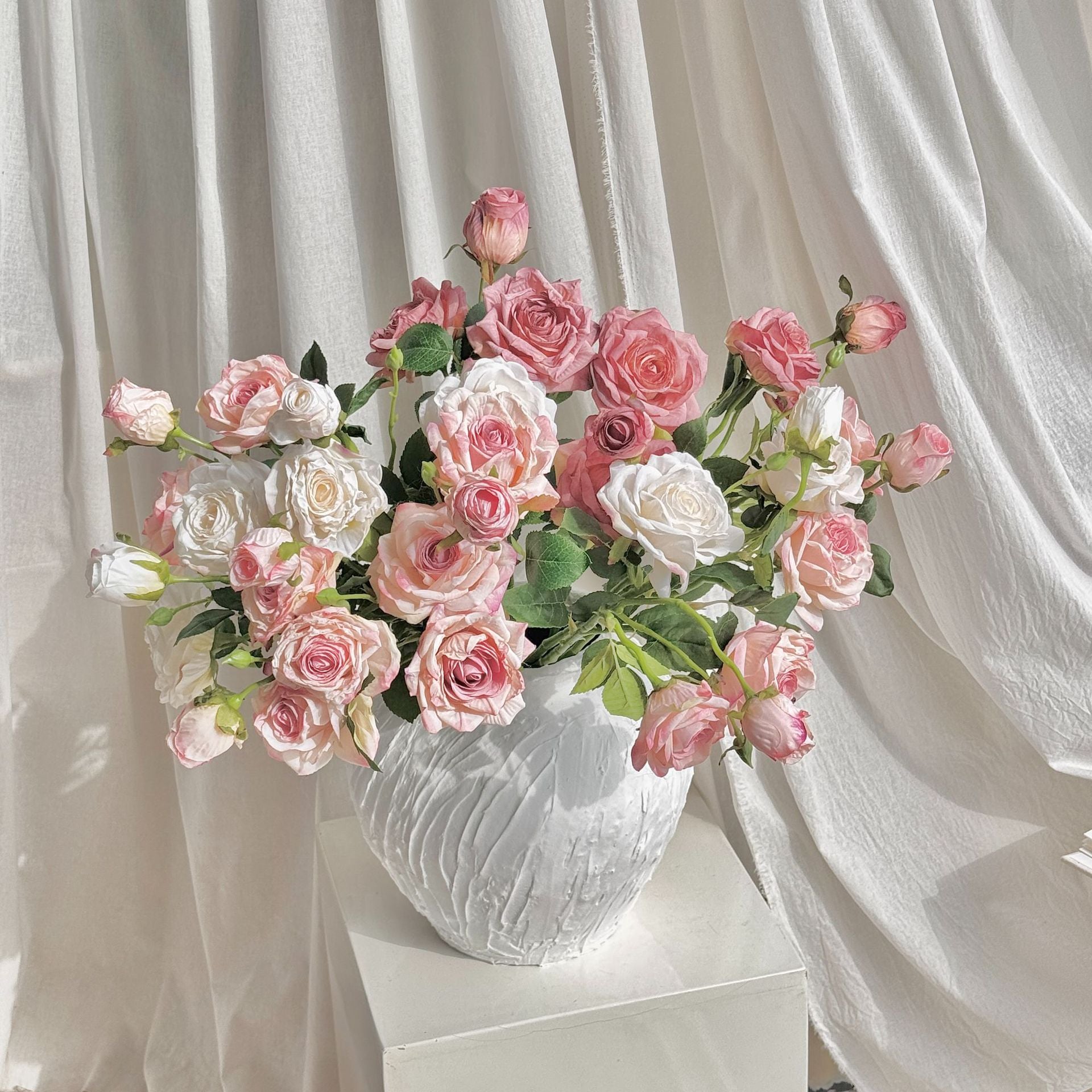 55 cm Vintage Decorative Roses with 3 Heads & Burnt Edges - Ideal for Autumn Winter Decoration