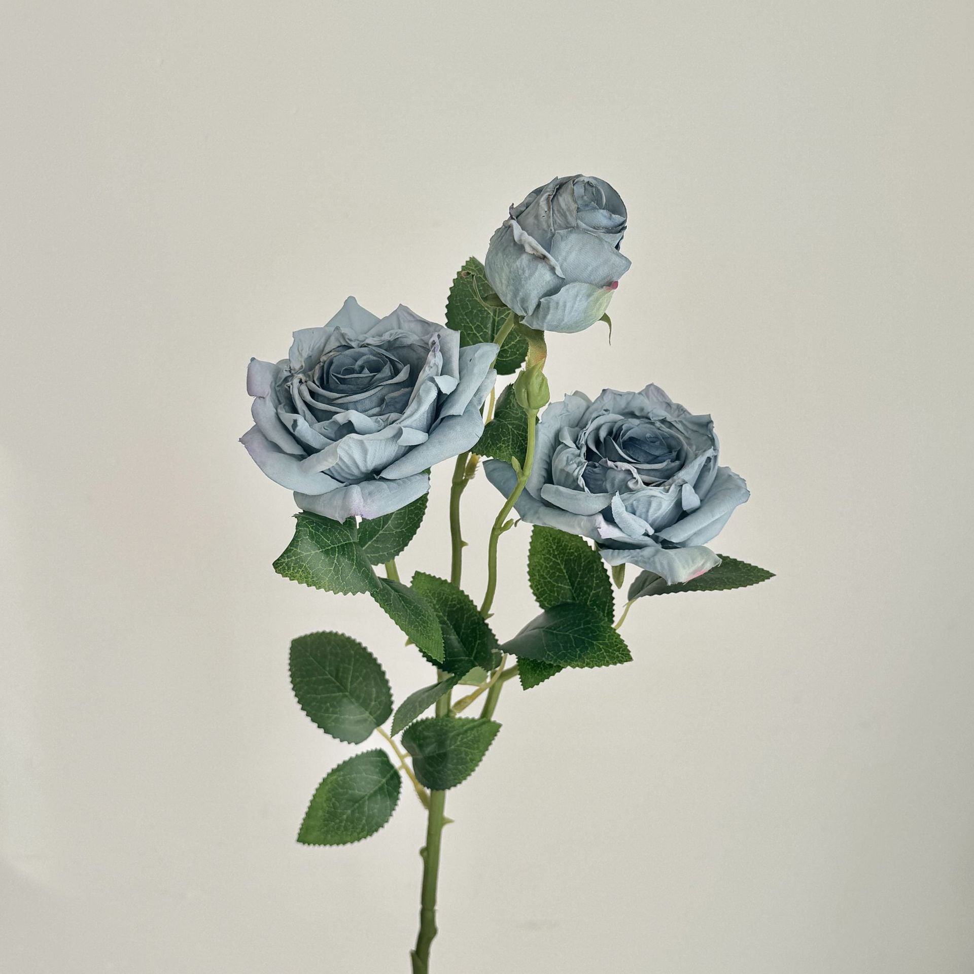 55 cm Vintage Decorative Roses with 3 Heads & Burnt Edges - Ideal for Autumn Winter Decoration