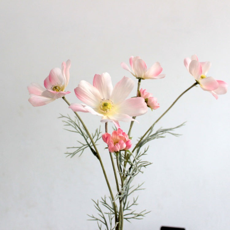 Gänseblümchen Stiel 60 cm, Künstlicher Kosmee Zweig aus Seide, Täuschend echte Kunstblume für Vase, Hochzeit, Gastronomie & Deko