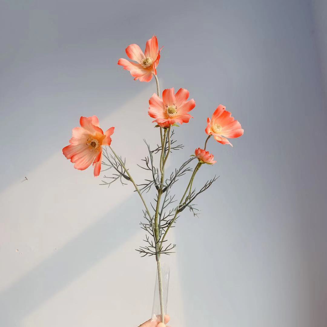 Gänseblümchen Stiel 60 cm, Künstlicher Kosmee Zweig aus Seide, Täuschend echte Kunstblume für Vase, Hochzeit, Gastronomie & Deko
