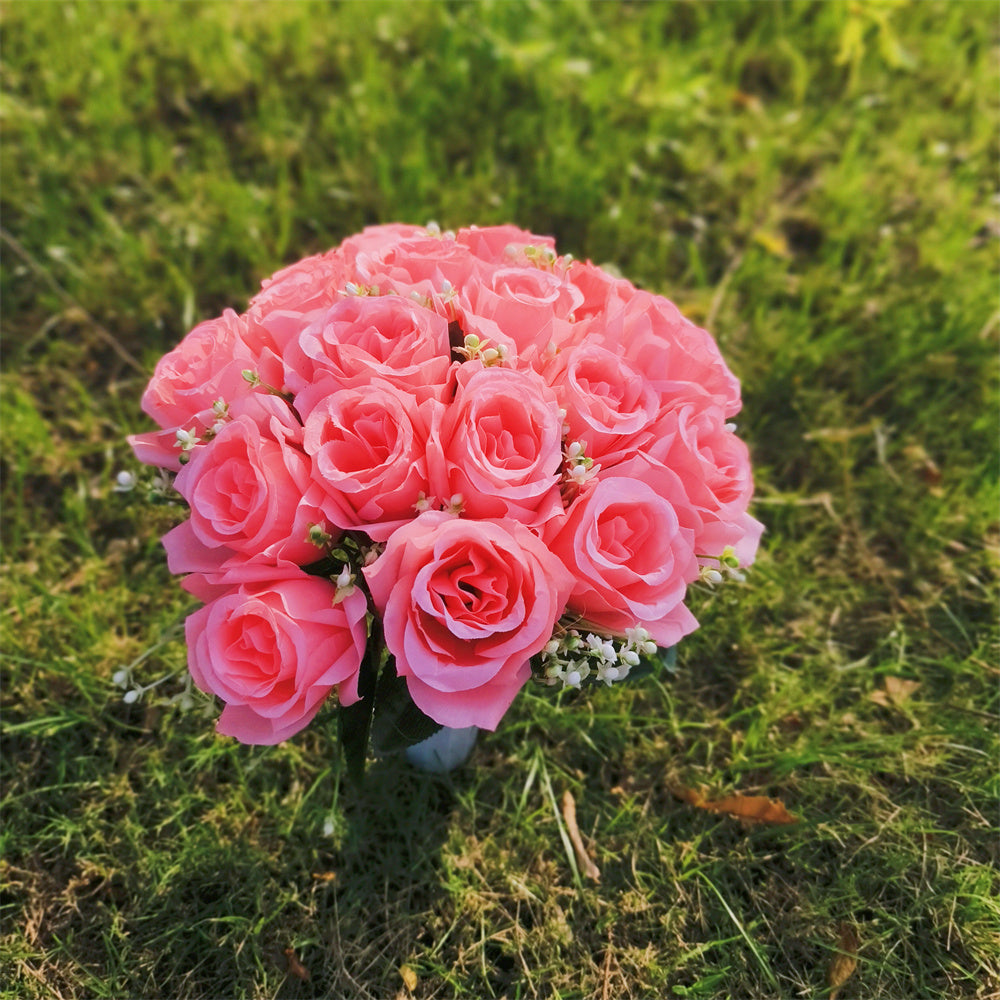 Grabschmuck Rosenstrauß mit Vase | ca. 38 cm | Wetterfeste Kunstblumen | Grabgesteck für Allerheiligen & Gedenken