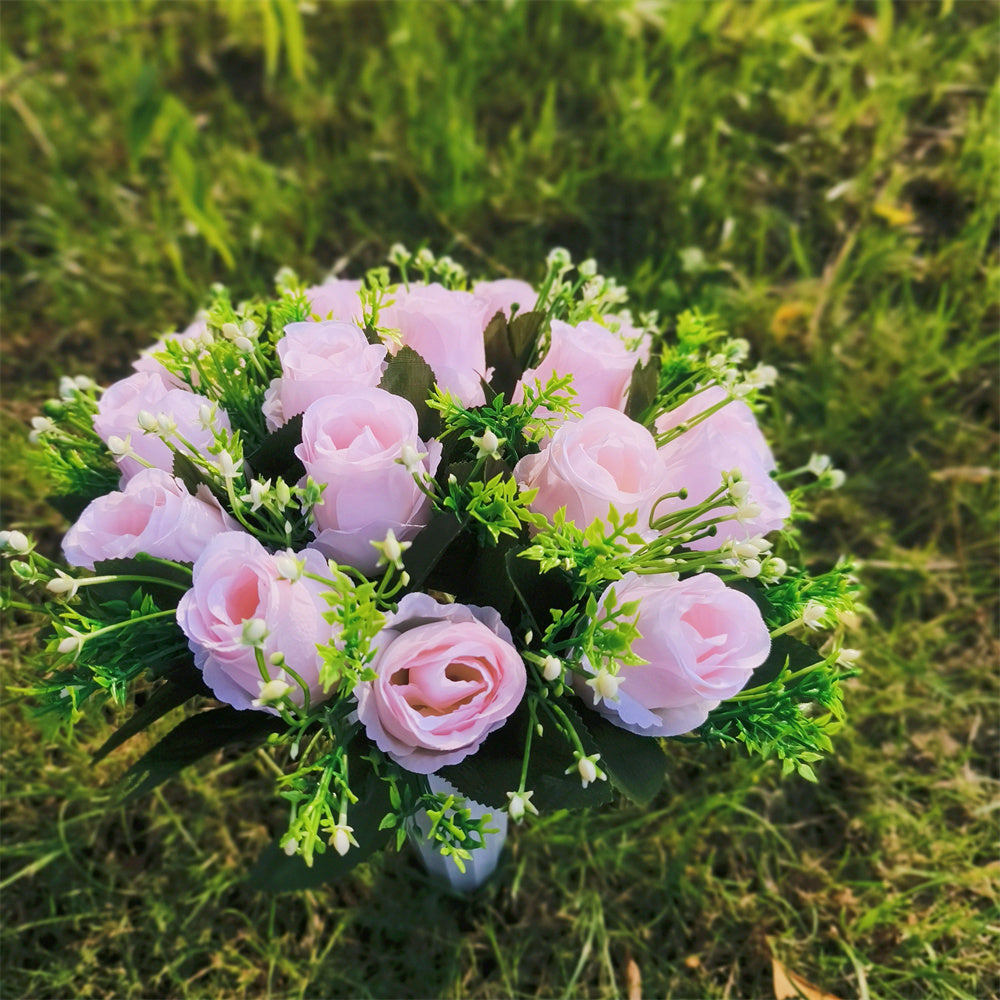 Grabschmuck Rosenstrauß mit Vase | ca. 38 cm | Wetterfeste Kunstblumen | Grabgesteck für Allerheiligen & Gedenken