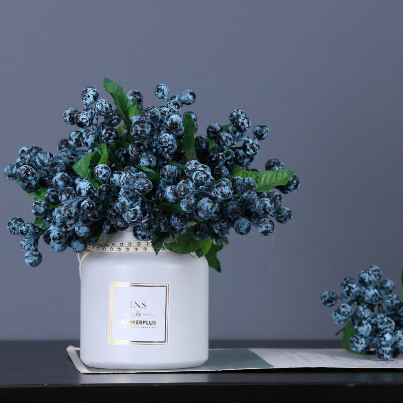 Künstliche Stechpalmenbeeren-Zweige | 28 cm | Schaumstoff | Weihnachts- & Herbstdeko | 6 Farben | Großhandel