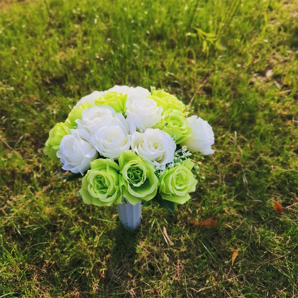 Grabschmuck Rosenstrauß mit Vase | ca. 38 cm | Wetterfeste Kunstblumen | Grabgesteck für Allerheiligen & Gedenken