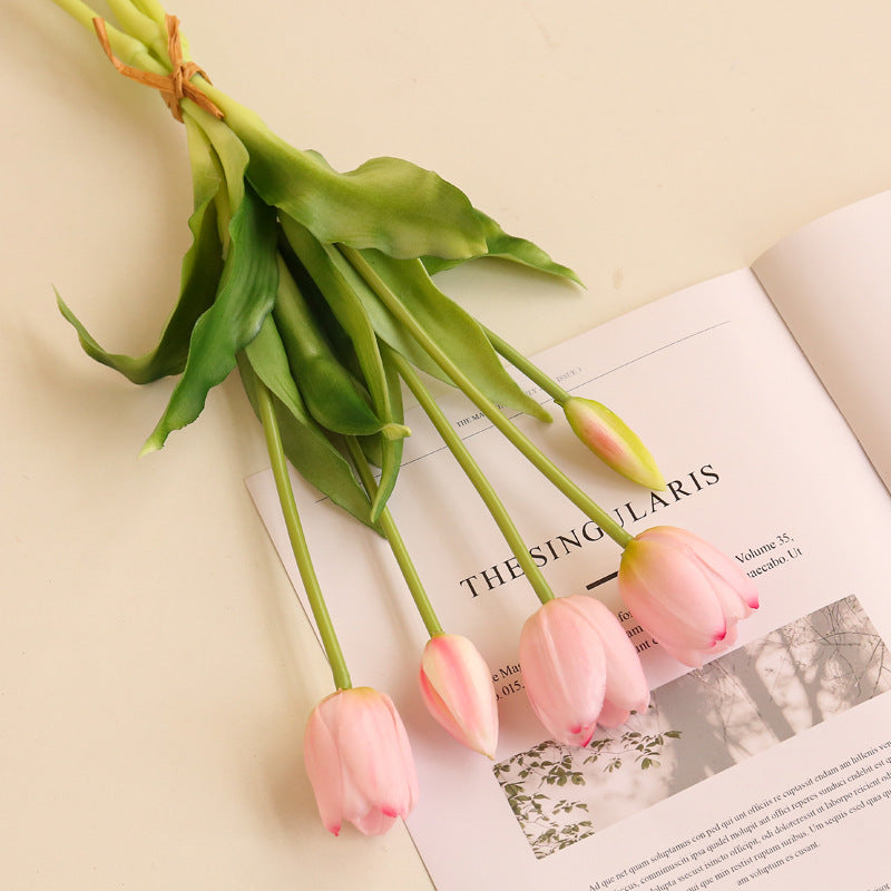 5 Stück künstliche Tulpen mit echtem Griffgefühl (Latex) – UV-beständige Kunstblumenstrauße für Tischdekoration, Home Decor, Parties, Hochzeiten und Gartendekoration